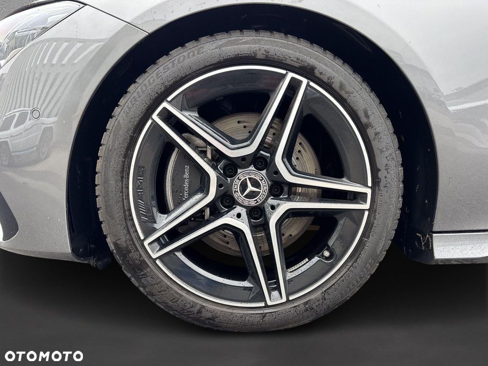 Mercedes-Benz CLA - 10