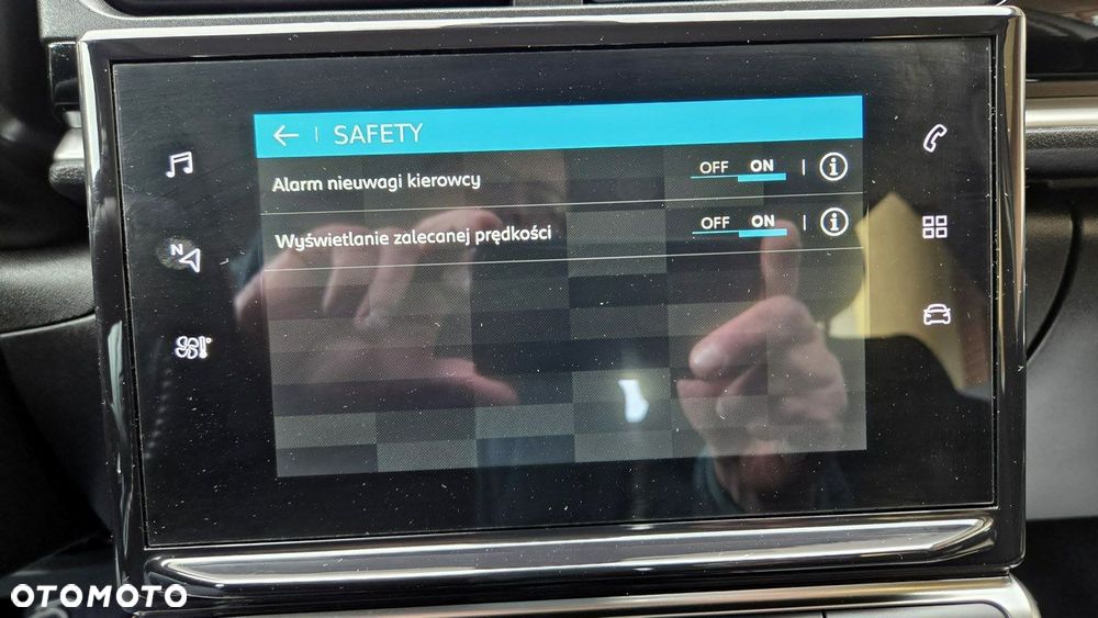 Citroën C3 1.2 PureTech Shine - 25