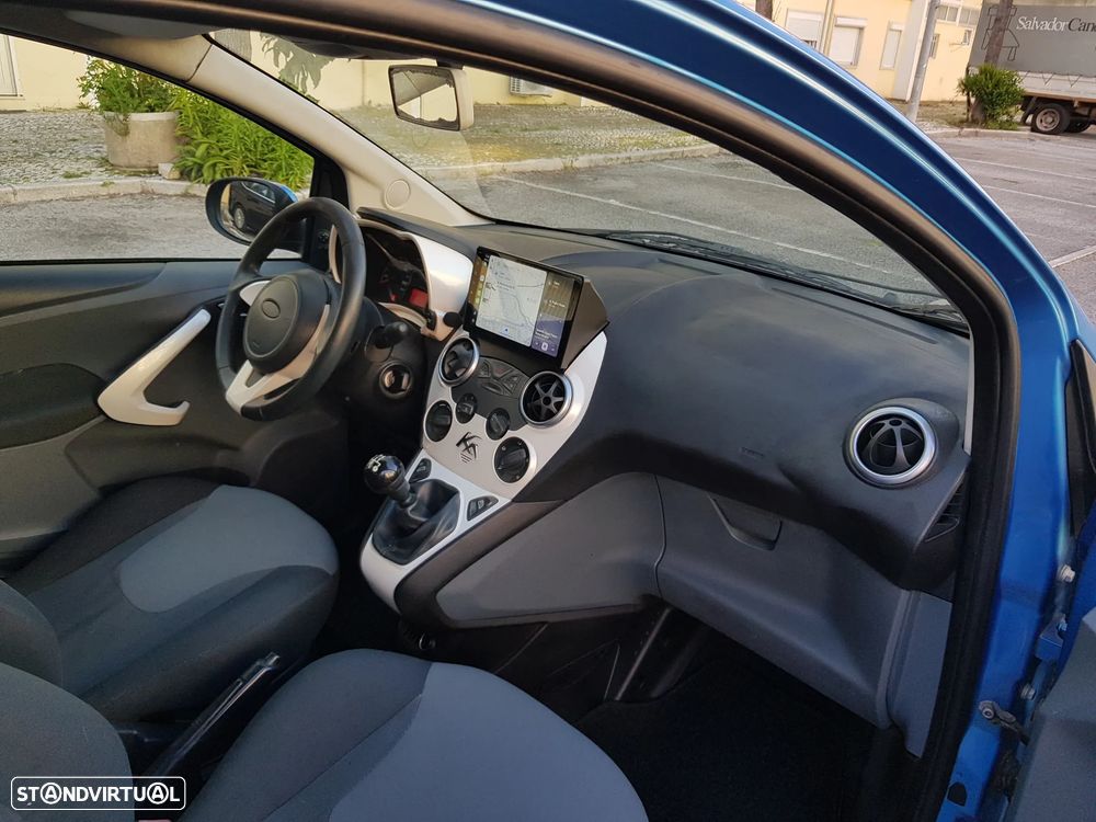 Ford KA 1.2 Titanium - 35