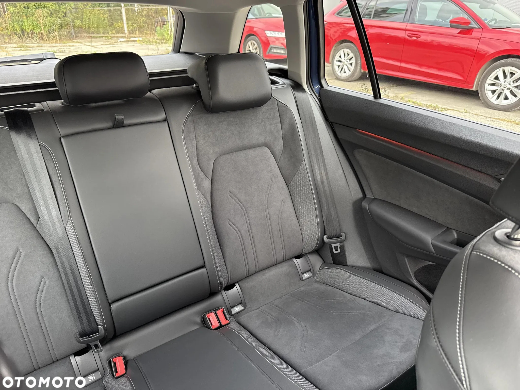 Volkswagen Golf - 20