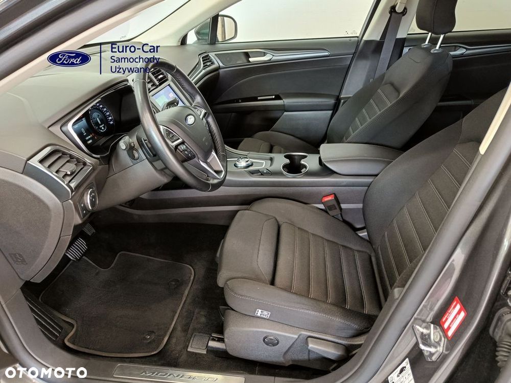 Ford Mondeo 2.0 EcoBlue Titanium - 11