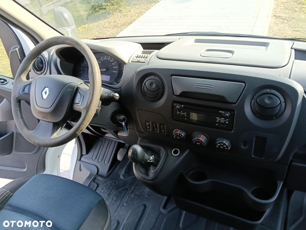 Renault Master - 18