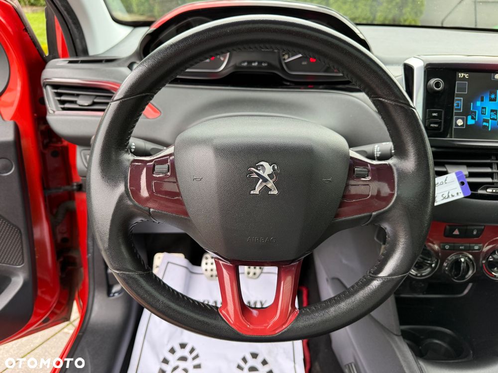 Peugeot 208 - 27