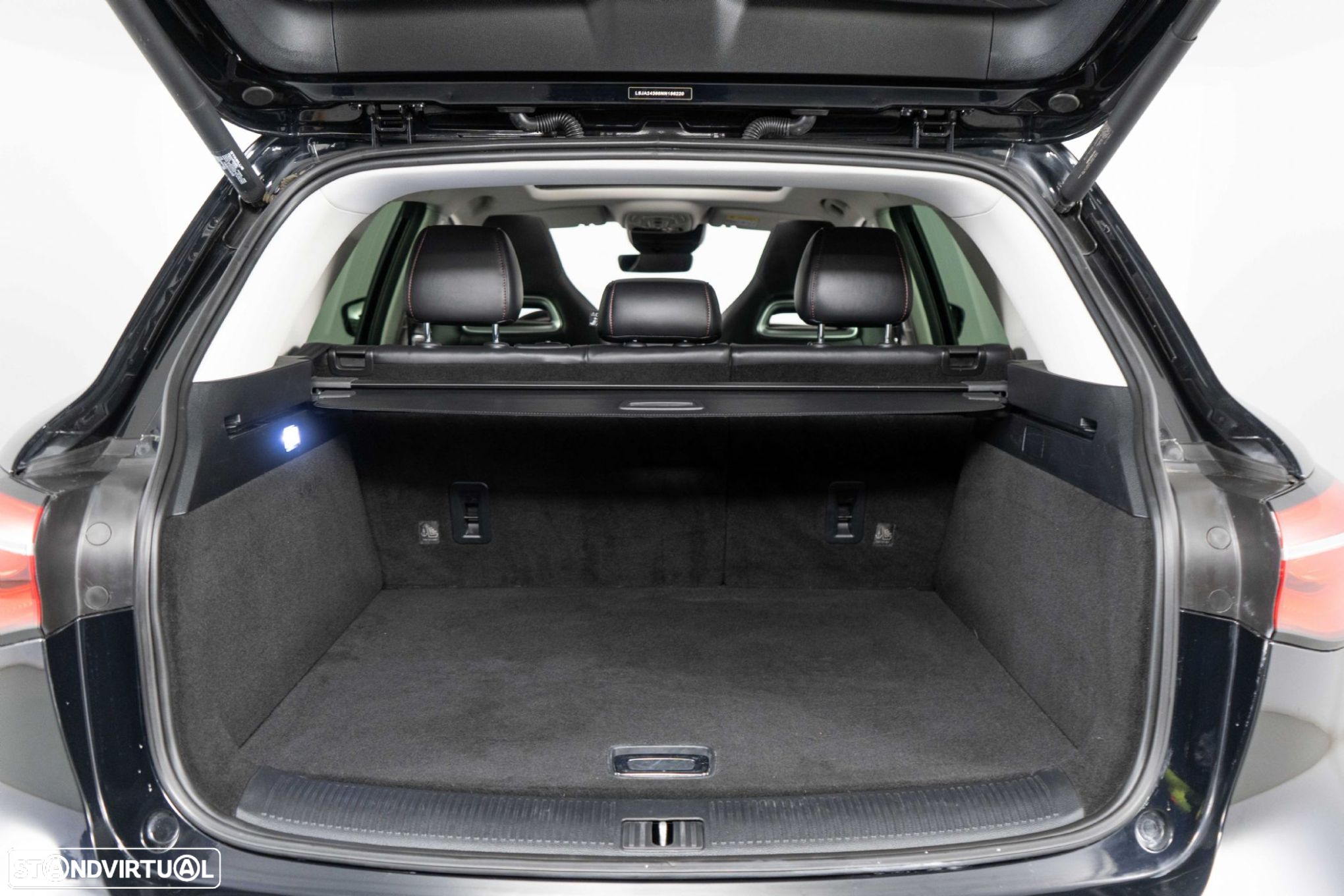 MG EHS 1.5 T-GDI Plug-in Hybrid Luxury - 12