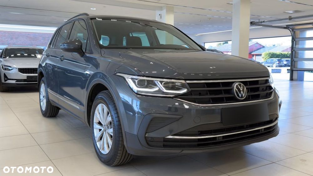 Volkswagen Tiguan 1.4 eHybrid OPF DSG Life - 1