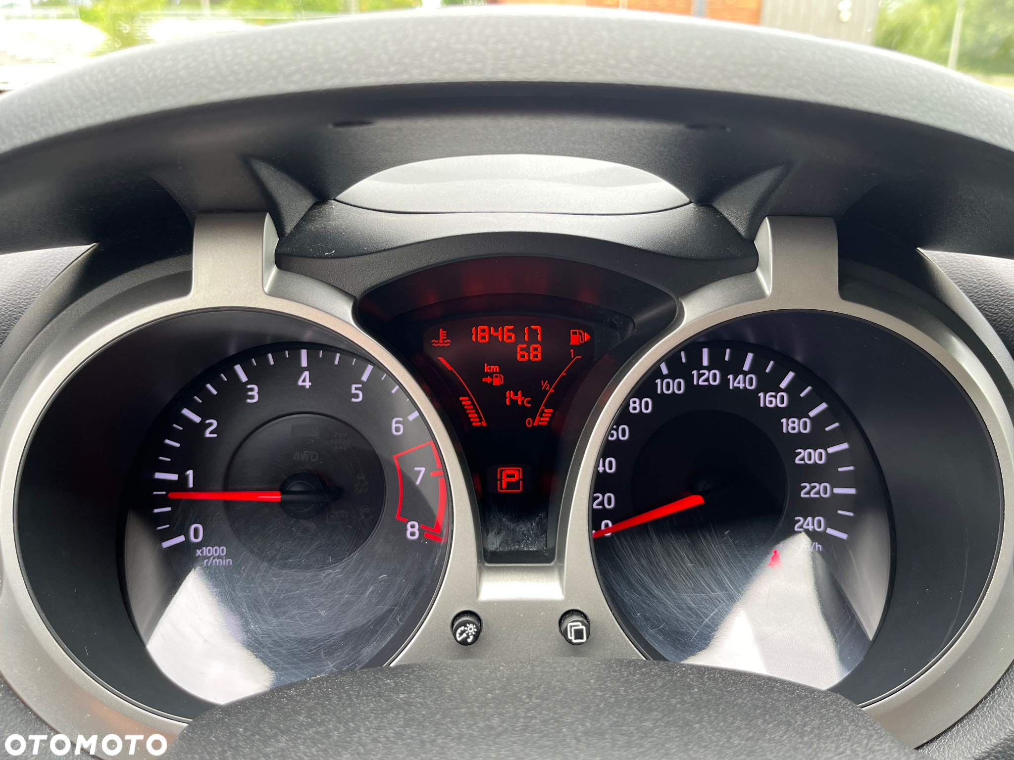Nissan Juke 1.6 DIG-T ALL-MODE 4x4i CVT Tekna - 30