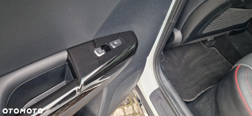 Kia Sportage 1.6 T-GDI AWD GT Line - 25