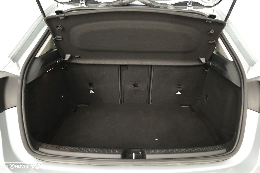 Mercedes-Benz A 200 Standard - 24