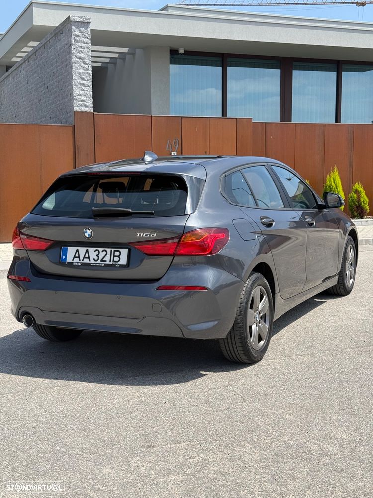 BMW 116 d EDynamics Line Urban - 4