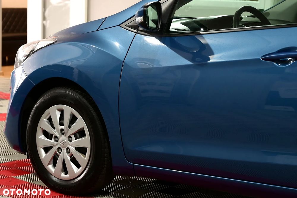 Hyundai i30 blue 1.6 CRDi Trend - 34