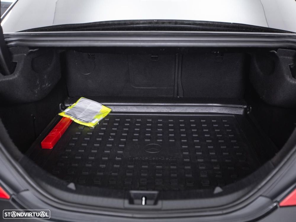 Mercedes-Benz CLA 220 - 13