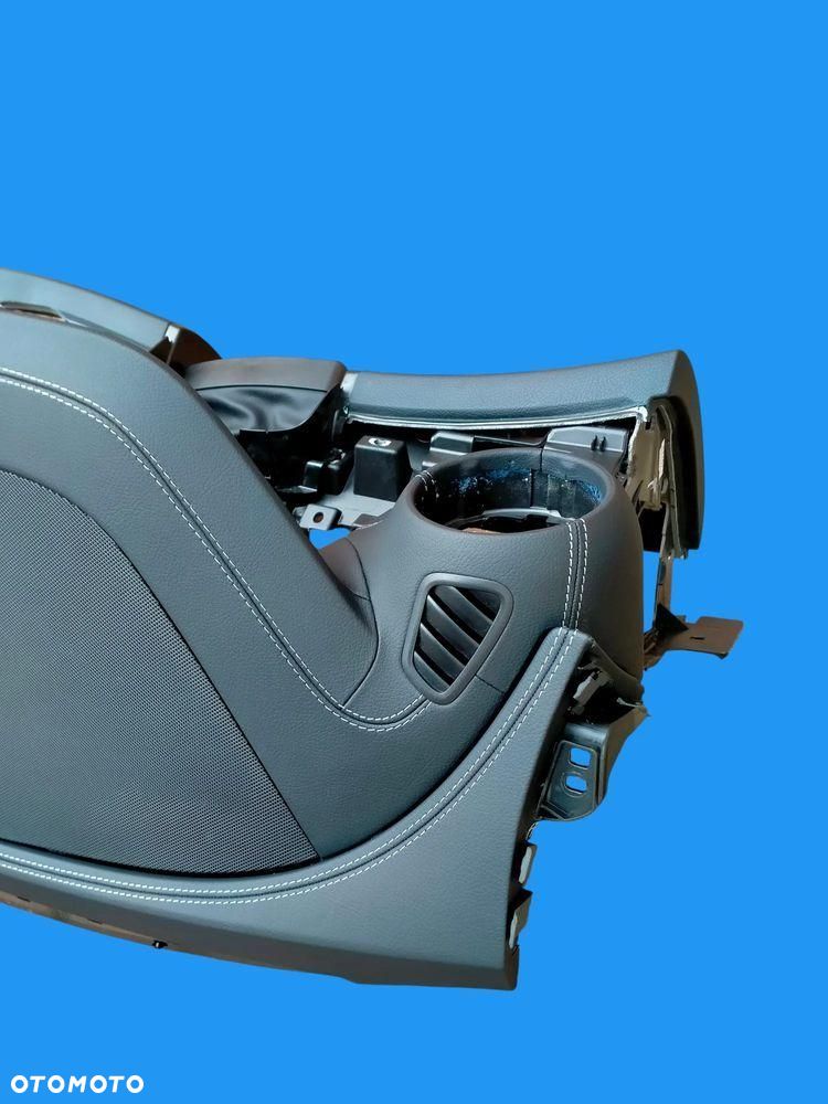 Mercedes E klasa W213 Lift Konsola Skóra Poduszka AirBag PasyDemontaż - 6