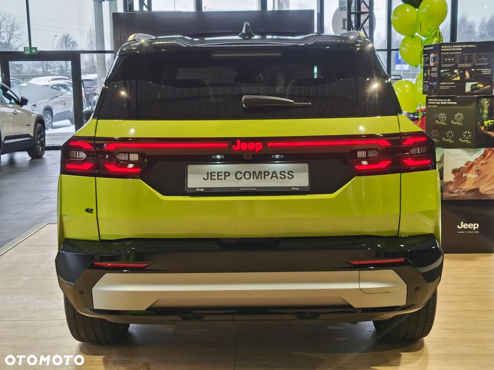 Jeep Compass 73.7kWh Standard Range First Edition FWD - 13