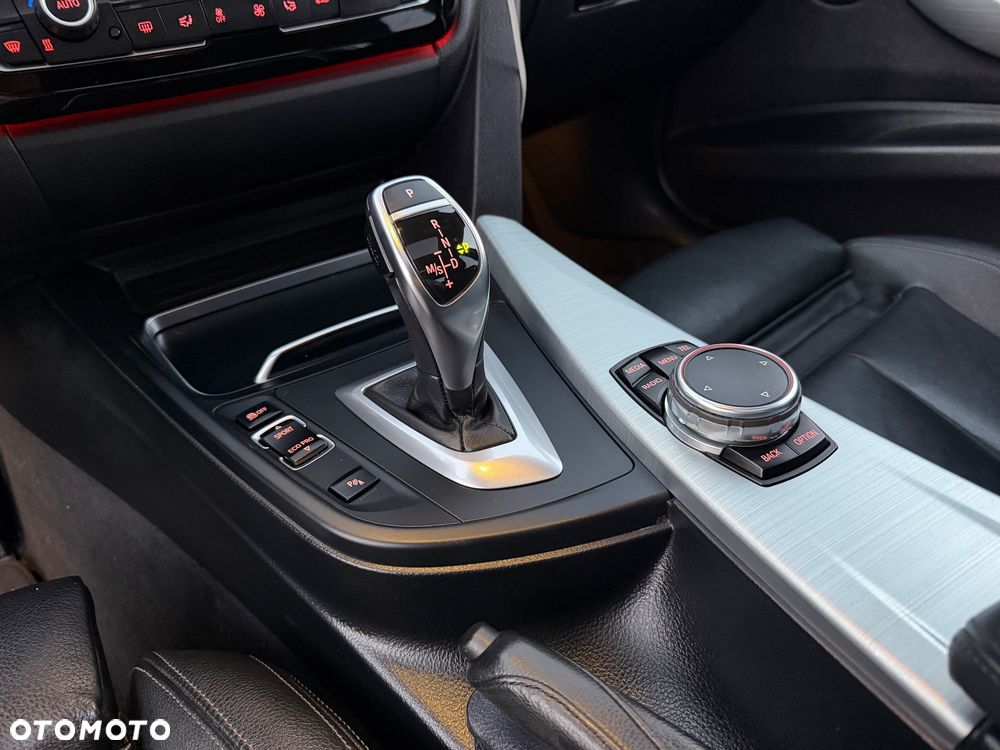 BMW Seria 3 - 24