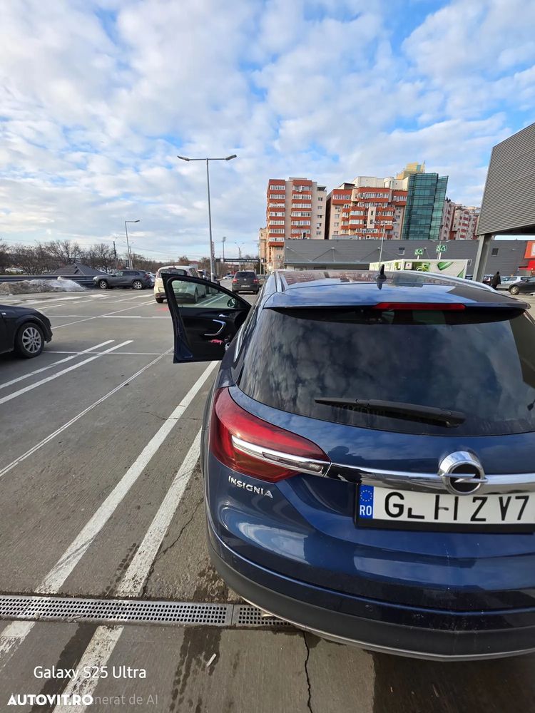 Opel Insignia 2.0 Bi Turbo CDTI 4x4 Aut. - 11