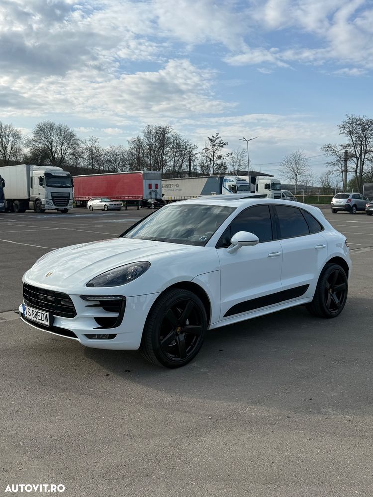 Porsche Macan - 11