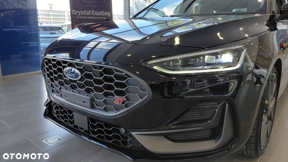 Ford Focus - 25