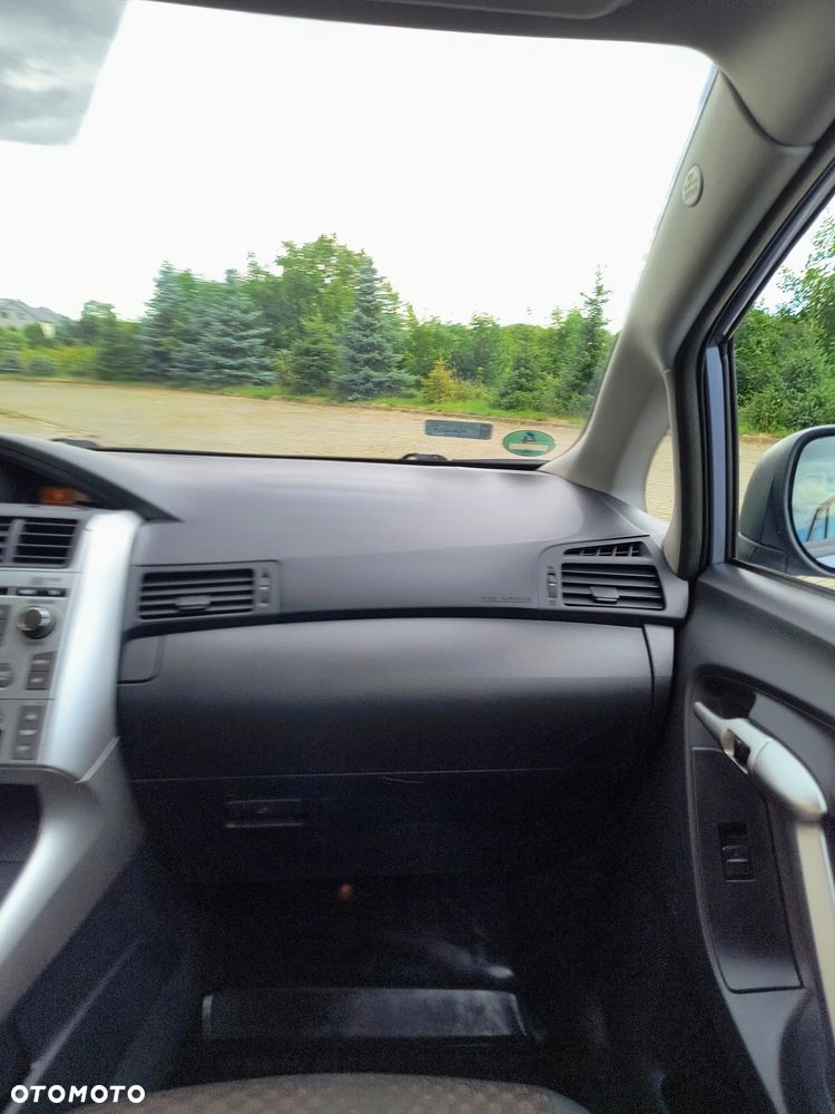 Toyota Verso 1.6 Edition - 8