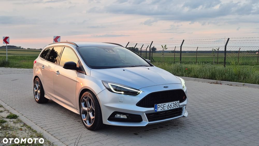 Ford Focus 2.0 TDCi ST-2 - 1