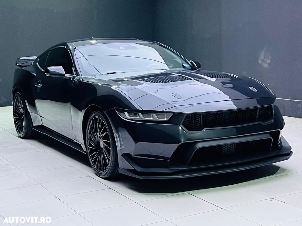 Ford Mustang 2.3 Eco Boost Aut. - 3