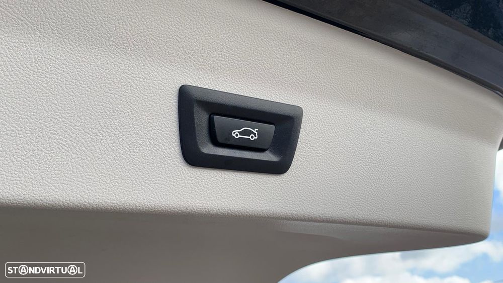 BMW X4 xDrive20d Aut. Advantage - 32