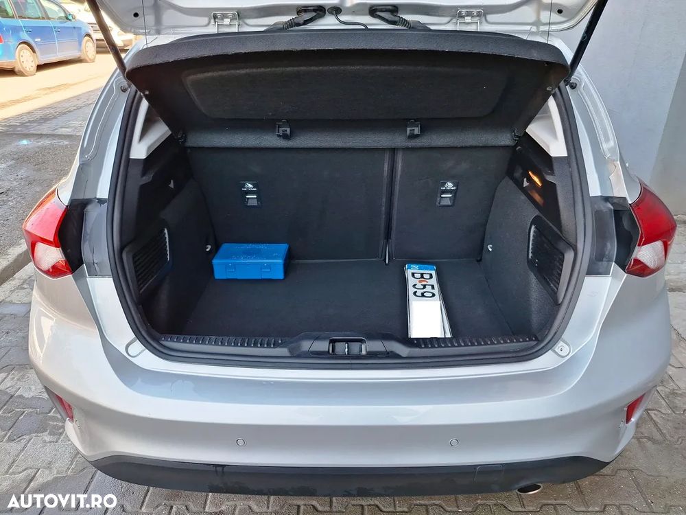 Ford Focus 1.5 EcoBlue Connected - 10