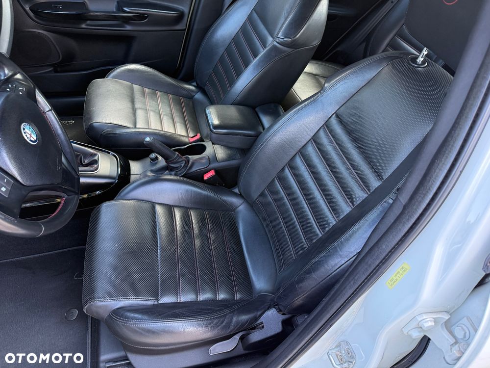 Alfa Romeo Giulietta 1.4 TB MultiAir Distinctive - 11