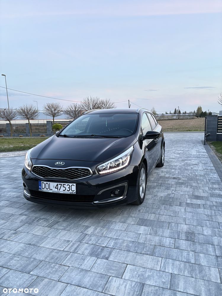 Kia Ceed Cee'd 1.4 CRDi M - 15