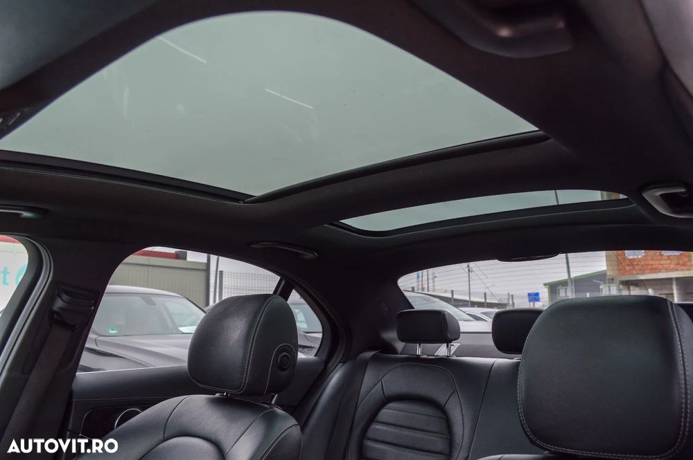 Mercedes-Benz C 180 7G-TRONIC AMG Line - 39