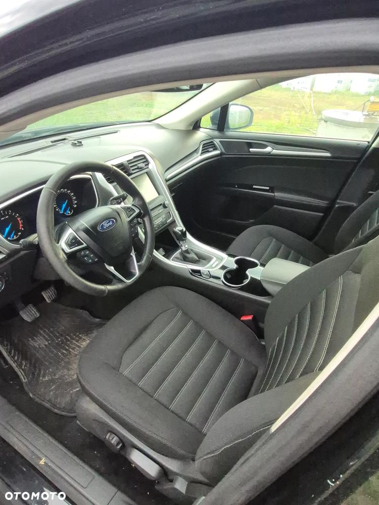 Ford Mondeo - 9