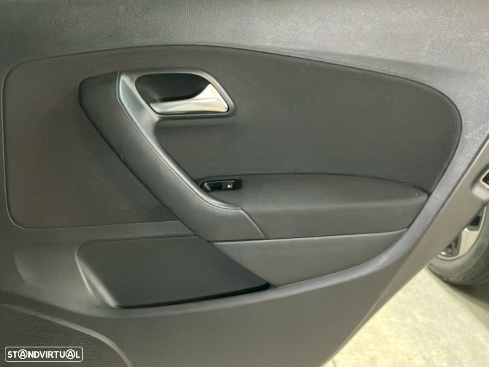 VW Polo 1.0 Confortline - 20