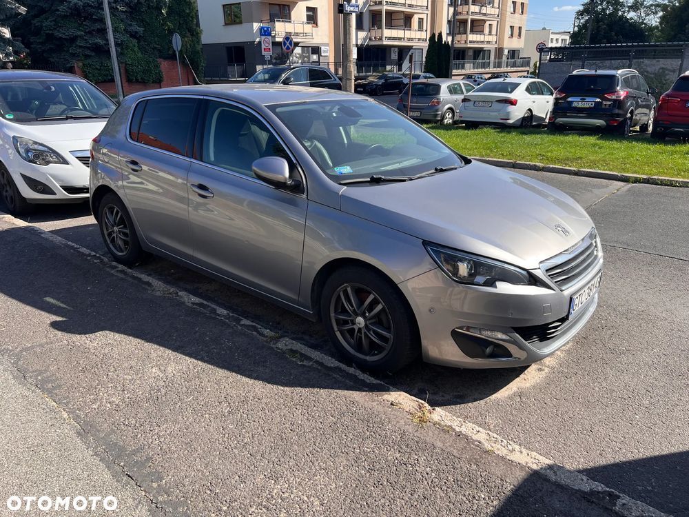 Peugeot 308 1.2 PureTech Allure S&S - 3