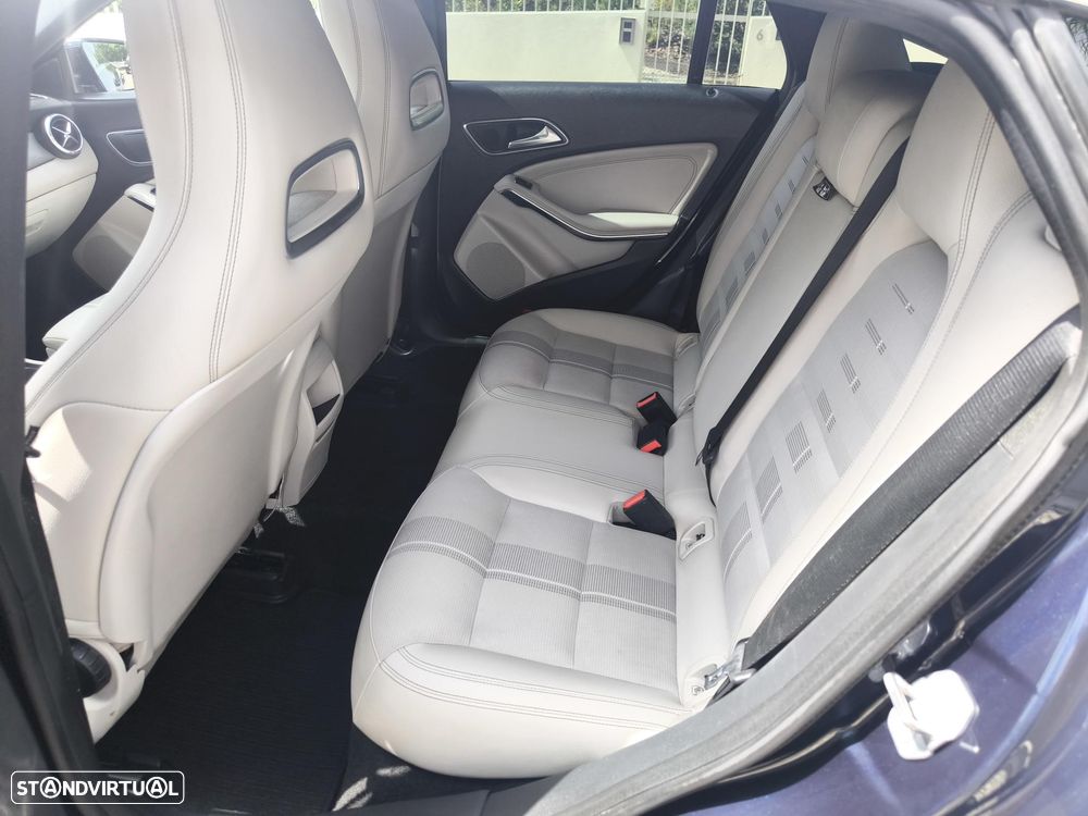 Mercedes-Benz CLA 180 d Shooting Brake Urban Aut. - 10