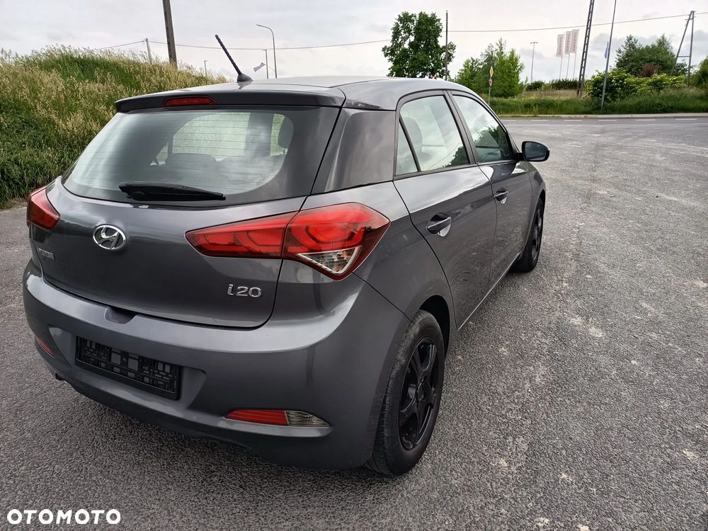 Hyundai i20 1.1 CRDi Classic + - 4
