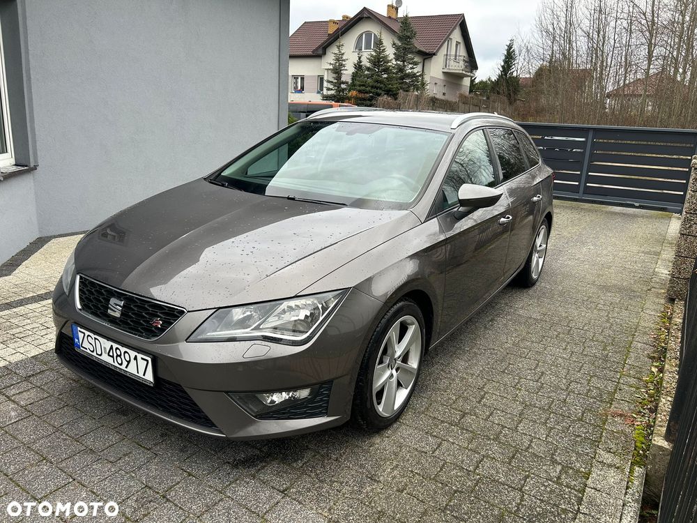 Seat Leon 2.0 TDI DPF Ecomotive FR - 2