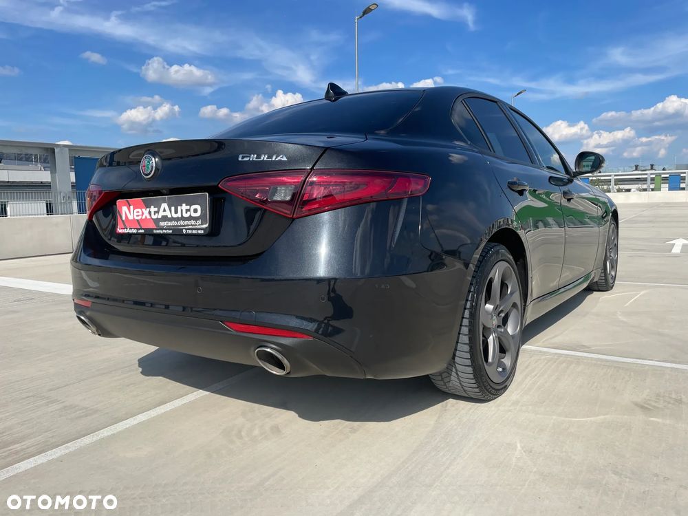 Alfa Romeo Giulia 2.0 Turbo Sprint - 8