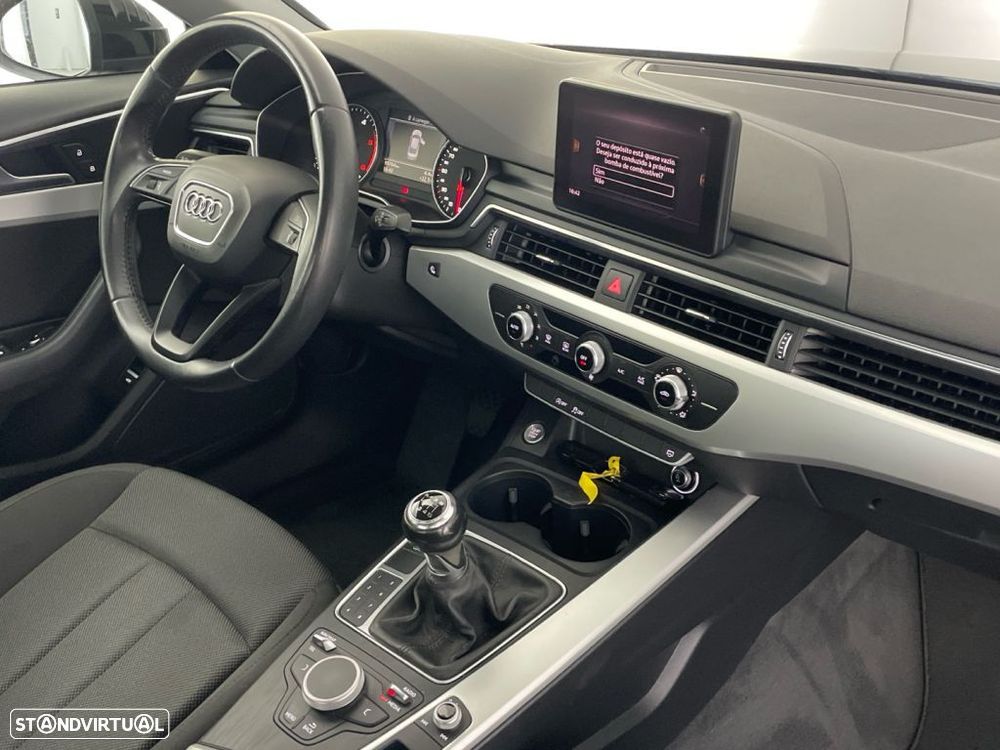 Audi A4 2.0 TDI - 22