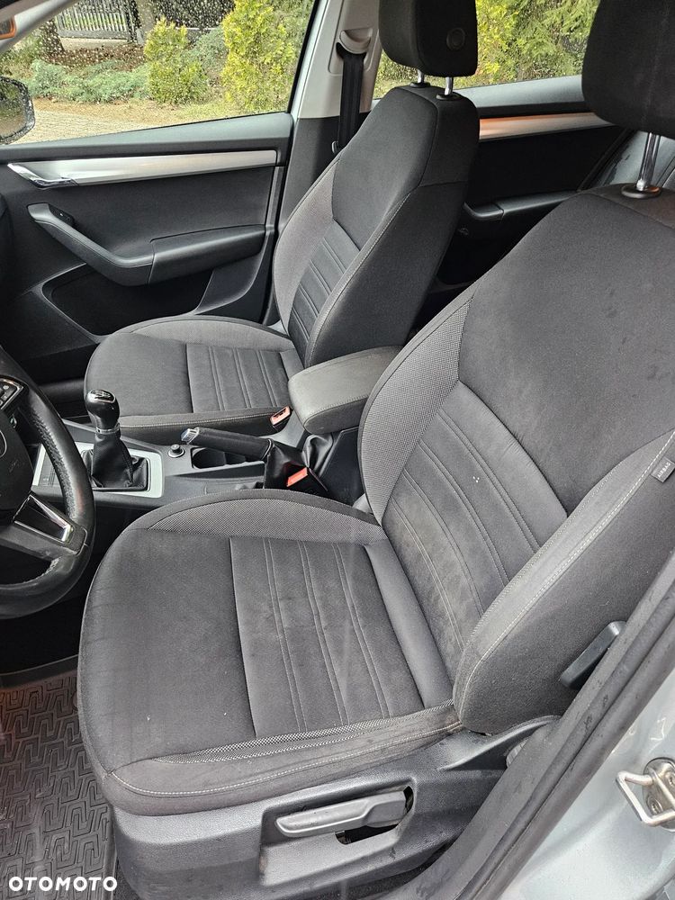 Skoda Octavia 1.6 TDI Ambition - 7