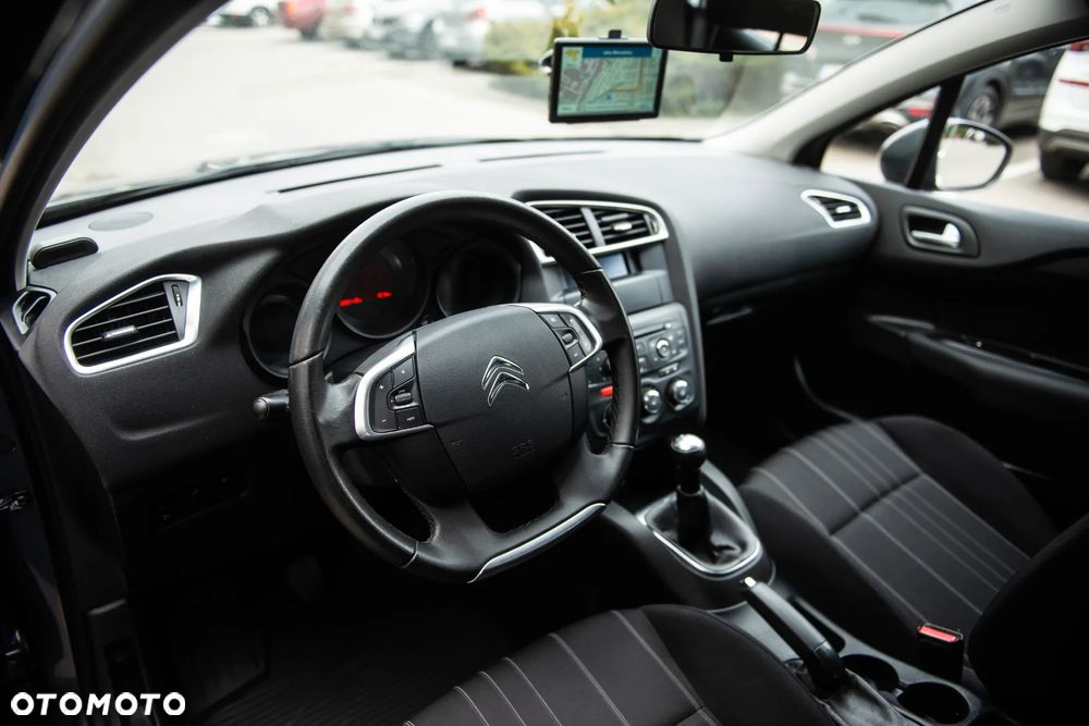 Citroën C4 VTi 95 Selection - 16