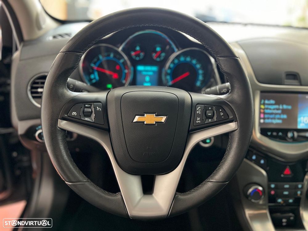 Chevrolet Cruze SW 1.7 VCDi LT - 18