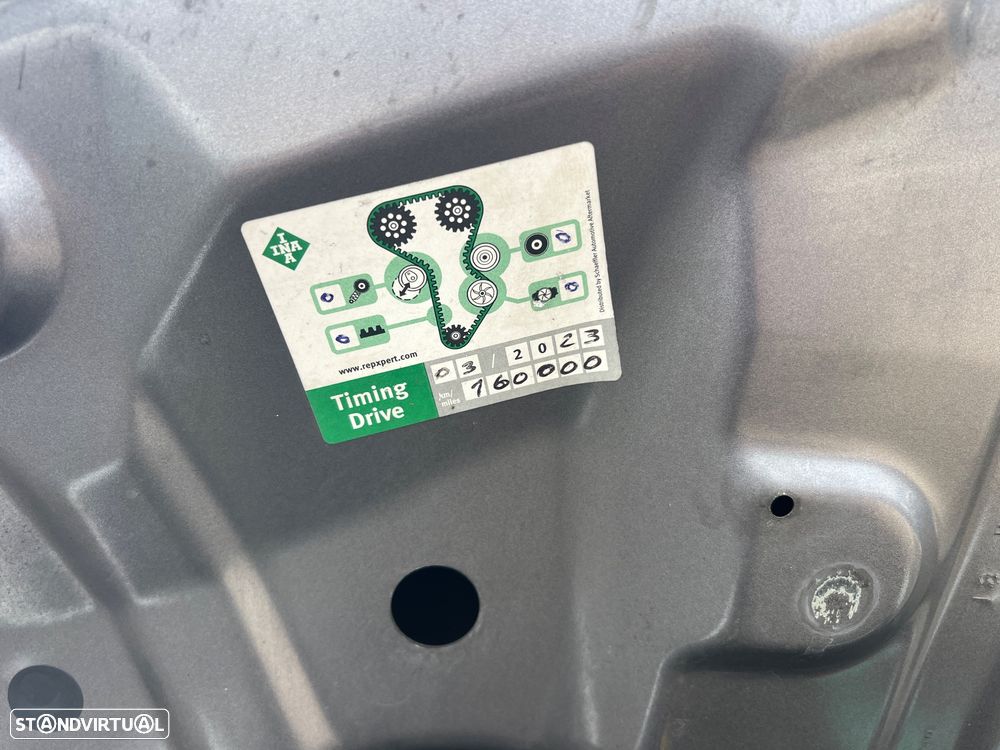 Renault Clio dCi 90 Dynamique - 32