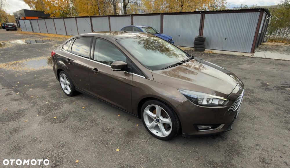 Ford Focus 1.5 EcoBoost Titanium ASS - 2