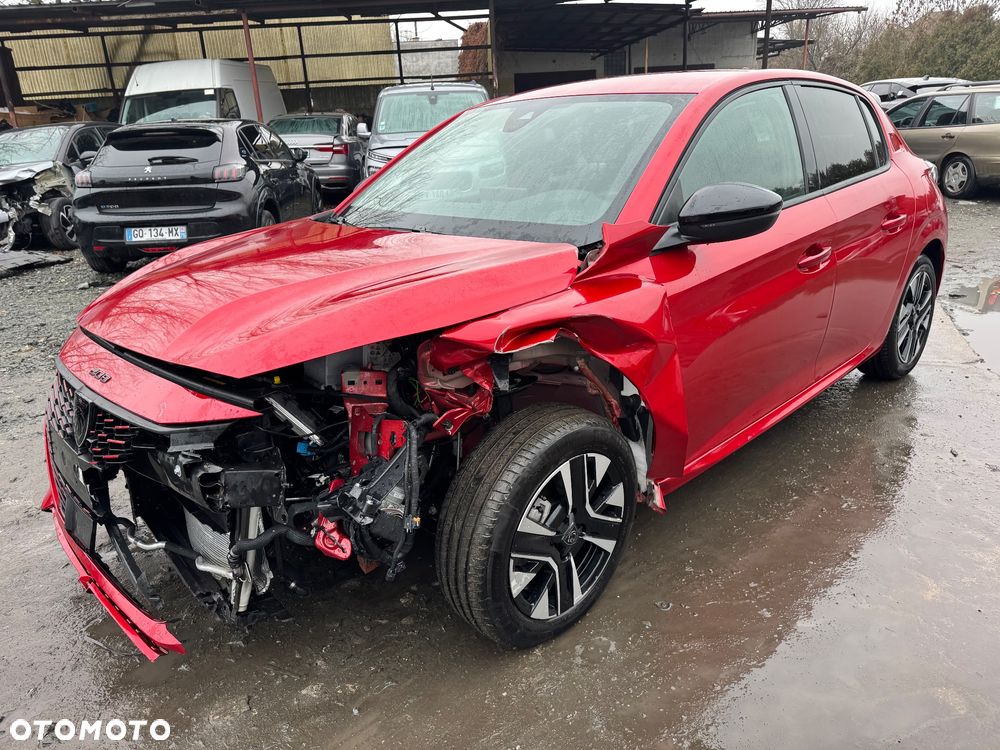 Peugeot 208 1.2 mHEV Allure - 27