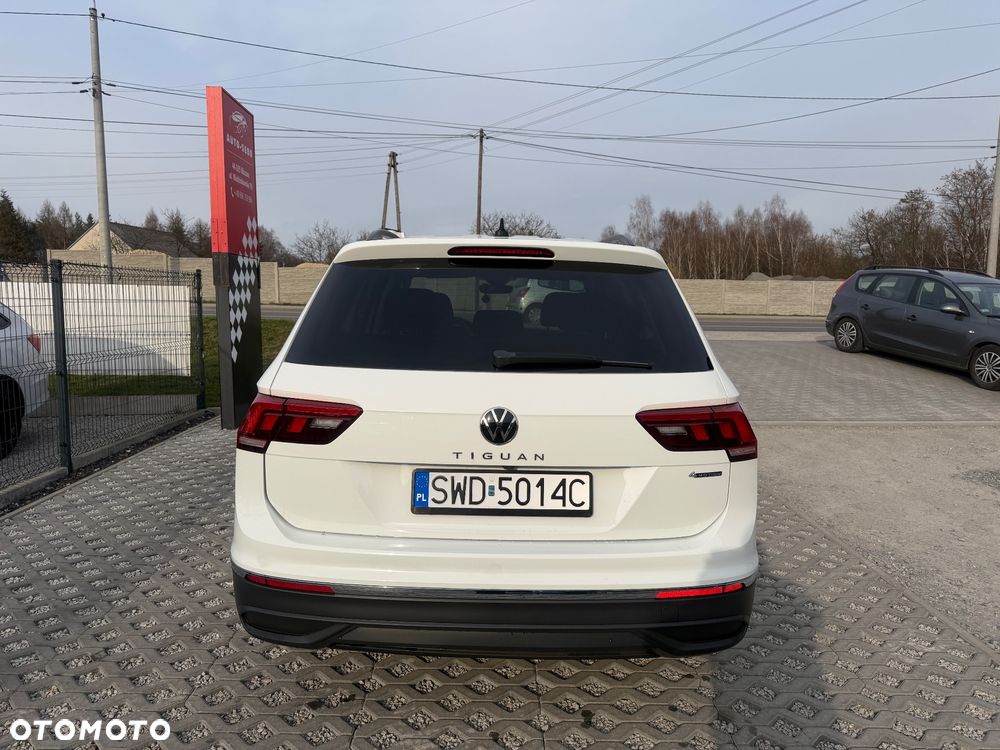 Volkswagen Tiguan Allspace - 17