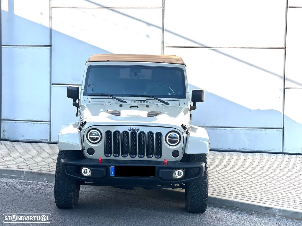 Jeep Wrangler Unlimited - 9