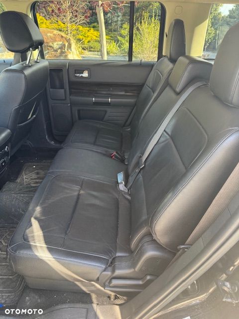 Ford Flex - 5