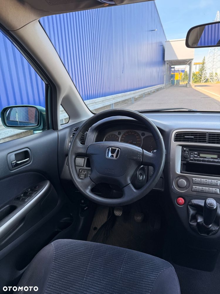 Honda Stream - 14