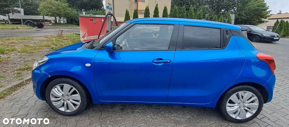 Suzuki Swift 1.2 Premium Plus - 6