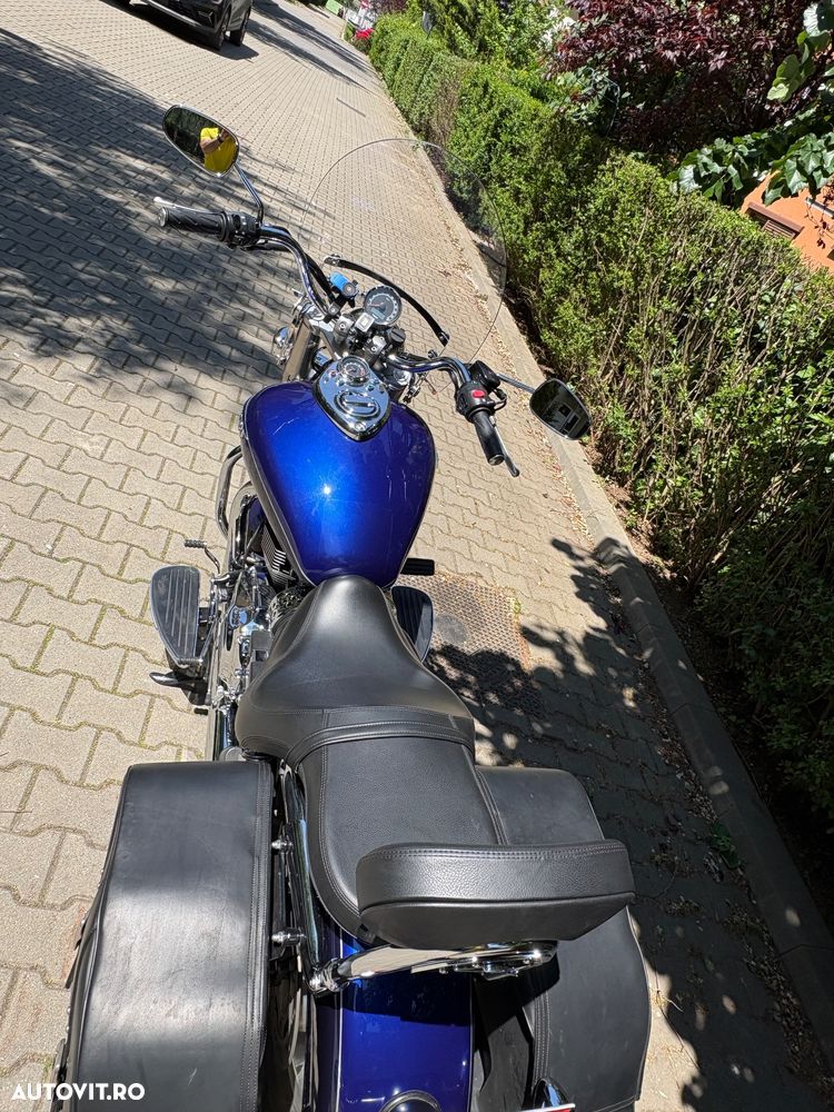 Triumph Bonneville - 19