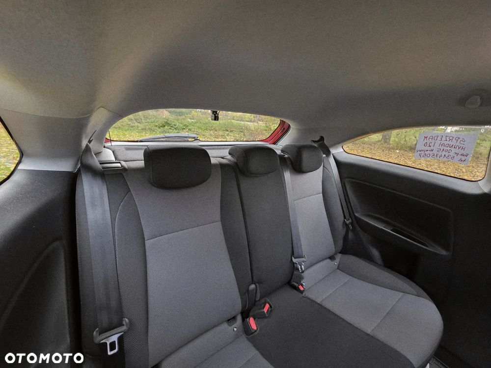Hyundai i20 1.4 Comfort - 12